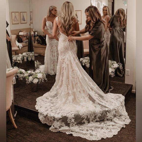 Martina Liana Dresses & Skirts - Martina Liana Wedding Dress